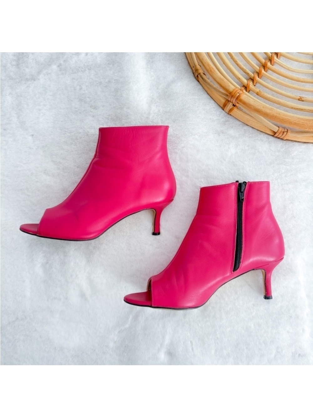 Clizia Hot Pink Leather Open Toe Ankle Booties Italy Barbiecore Heels Size 38